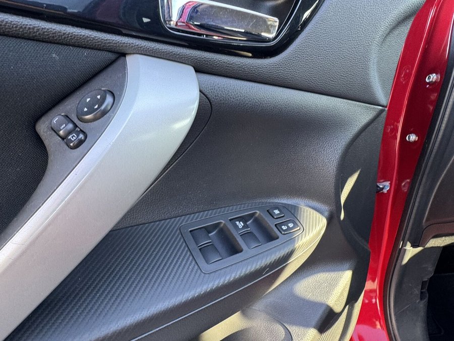 2023 MITSUBISHI ECLIPSE CROSS LE/RALLIART 2023 Red