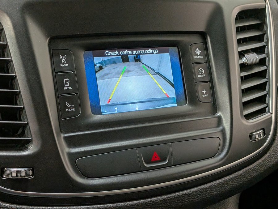 2016 Chrysler 200 2016 Silver