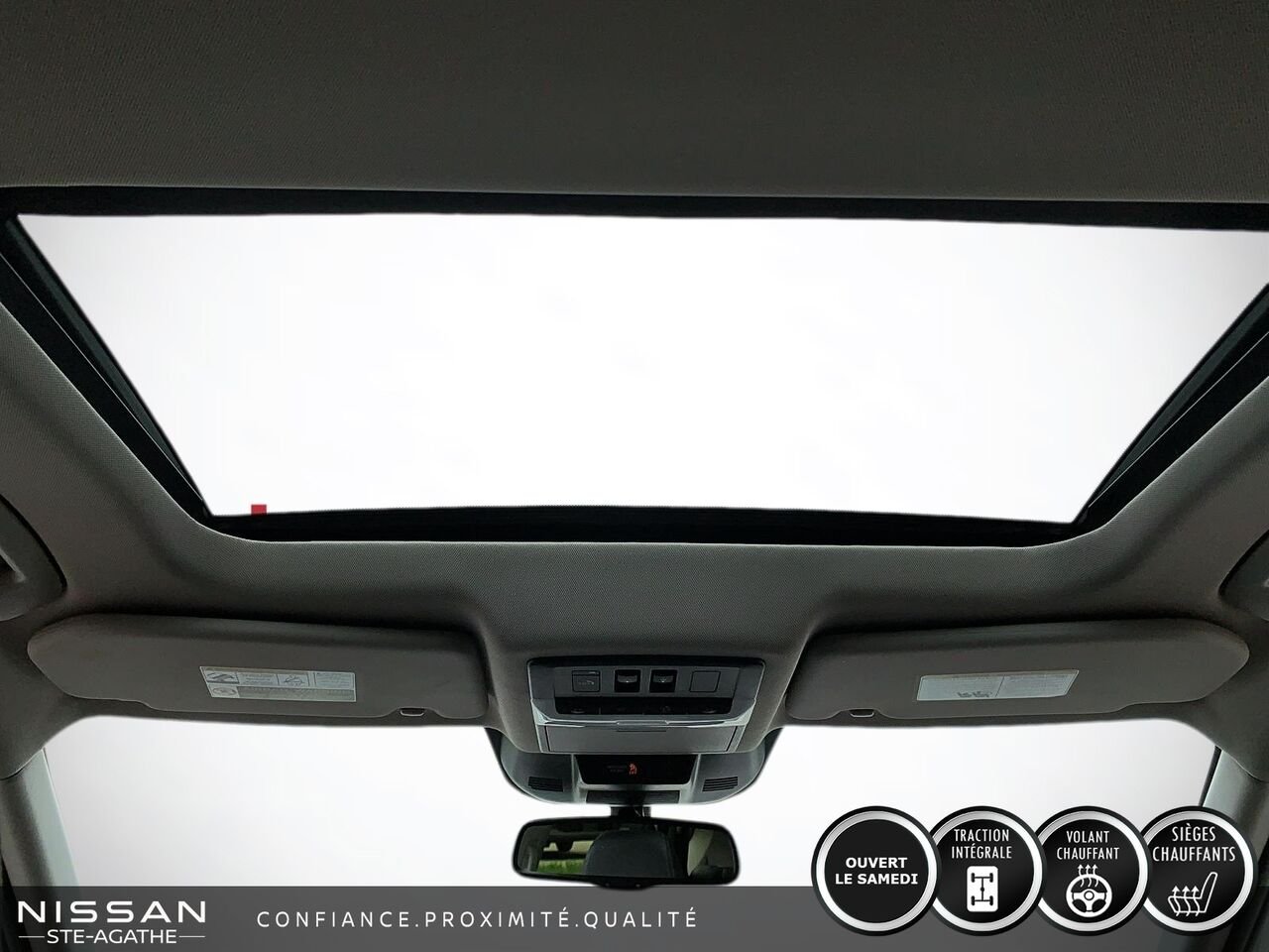 Nissan Rogue 2023 Blanc Saint-Jérôme - photo #12