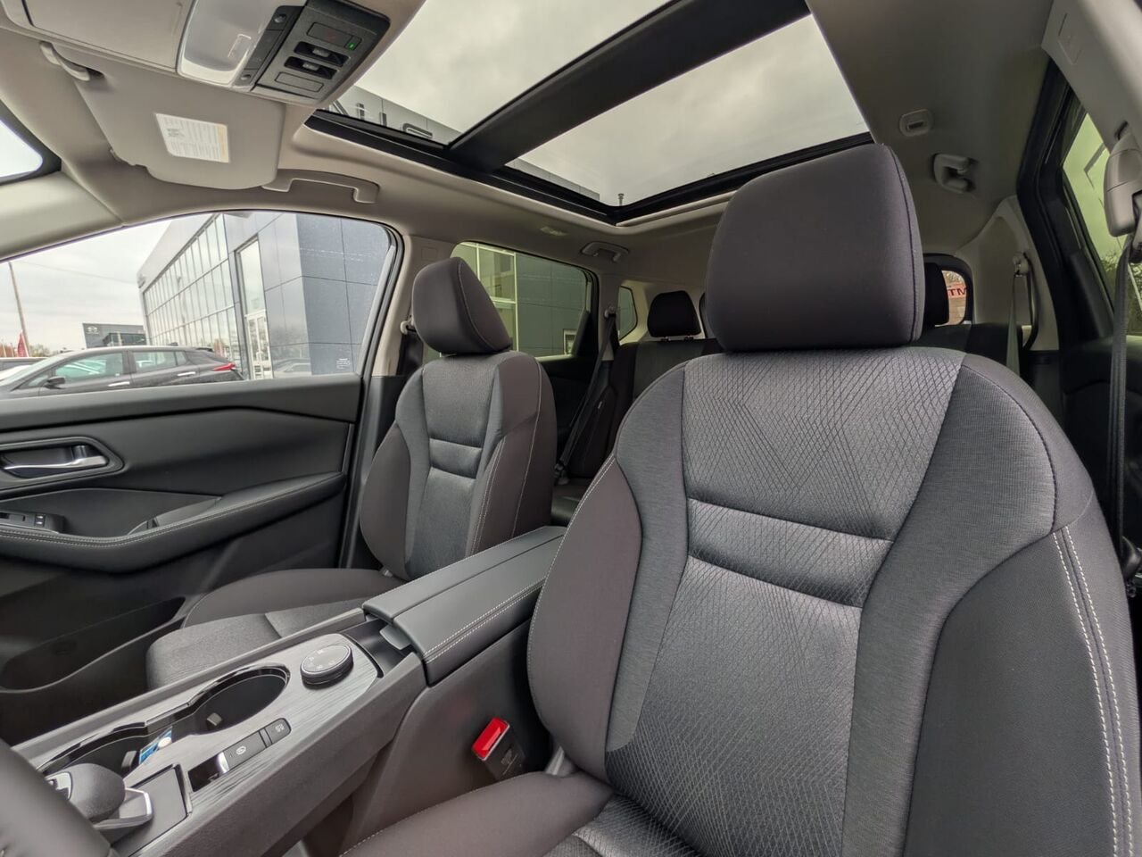 2026 NISSAN Rogue ROGUE SV TOIT OUVRANT Gun Metallic Châteauguay - photo #22