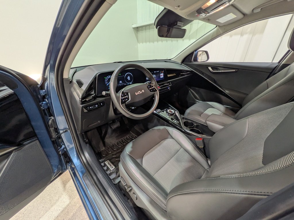 Kia Niro EV Wind FWD 2025 Bleu Val-David - photo #10