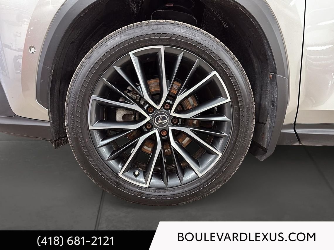 Lexus NX 19487A 2022 Argent Québec - photo #29
