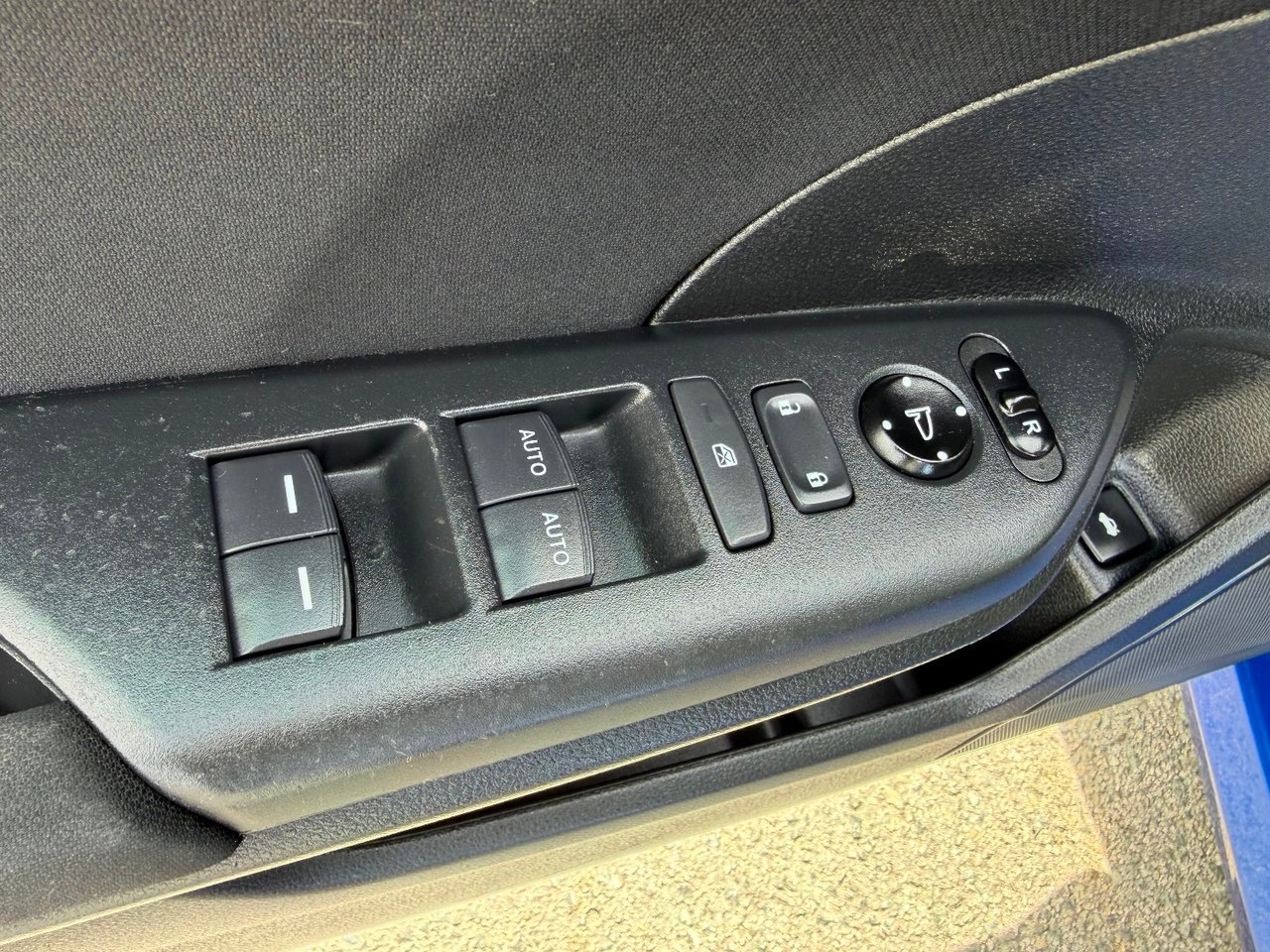 Honda Civic 2020 Bleu Thetford Mines - photo #13
