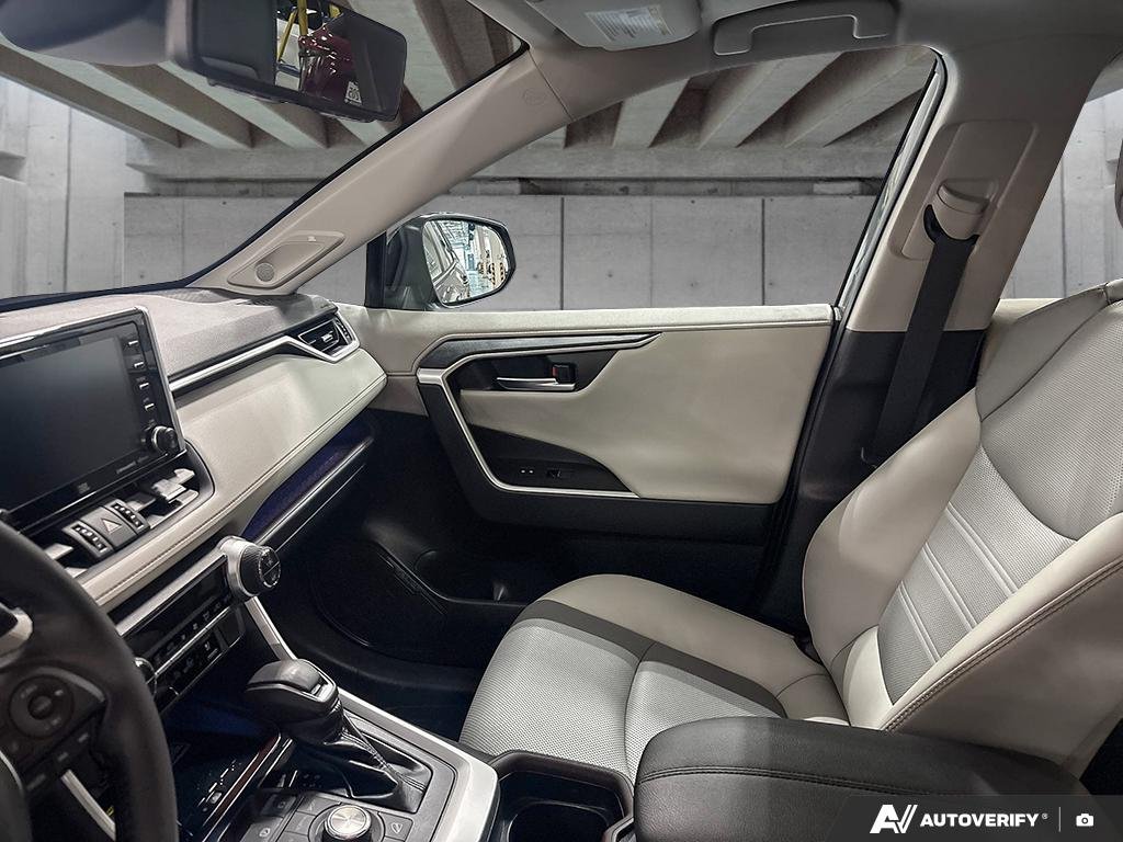 2019 Toyota RAV4 2602012A | Limited gray Edmonton - photo #23