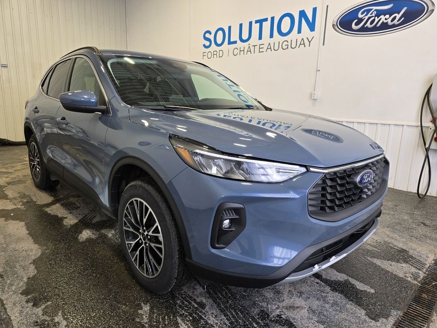 Ford Escape 2026 Bleu vapeur métallisé