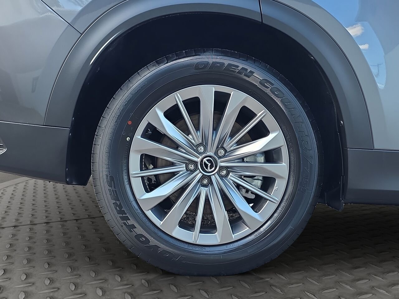 2026 Mazda CX-90 MHEV GS-L TI Machine Grey Metallic Val-David - photo #25
