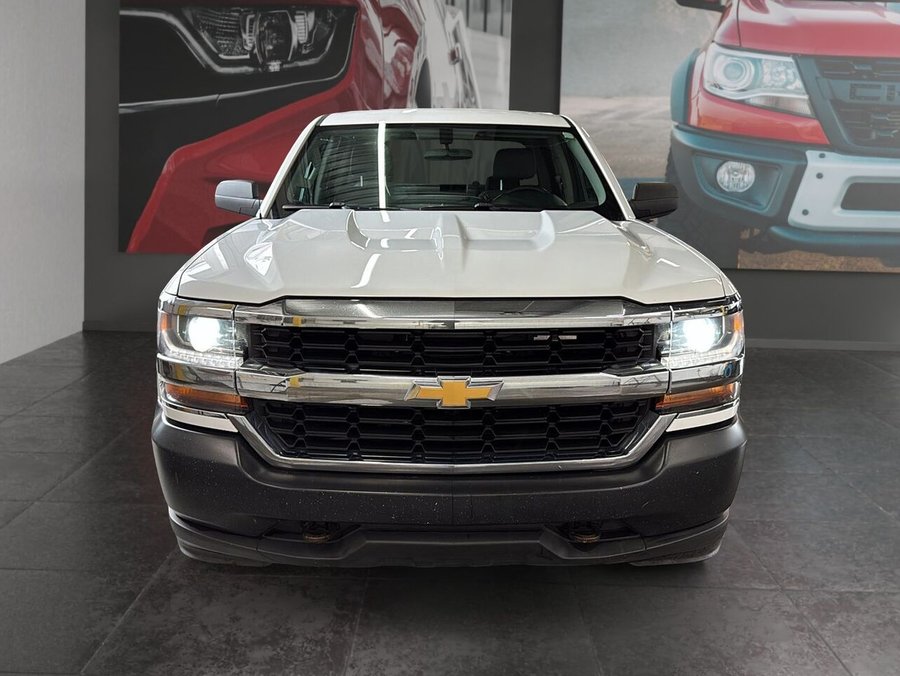 Chevrolet SILVERADO 1500 + GARANTIE DISPONIBLE !! 1,2,3 CHANCE AU CREDIT DISPONIBLE !!! 2018 Blanc