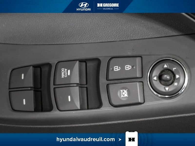 2013 Hyundai Elantra Black Laval - photo #16