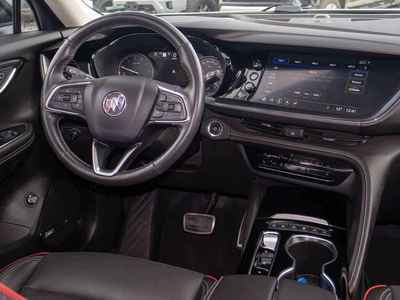 2022 Buick Envision AWD 4dr Essence White Sherwood Park - photo #31