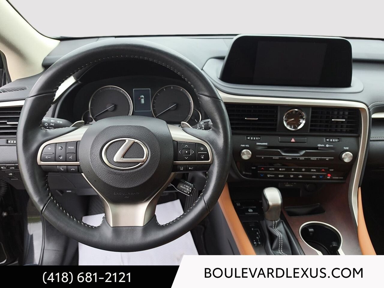 Lexus RX 19892A 2022 Noir Québec - photo #13