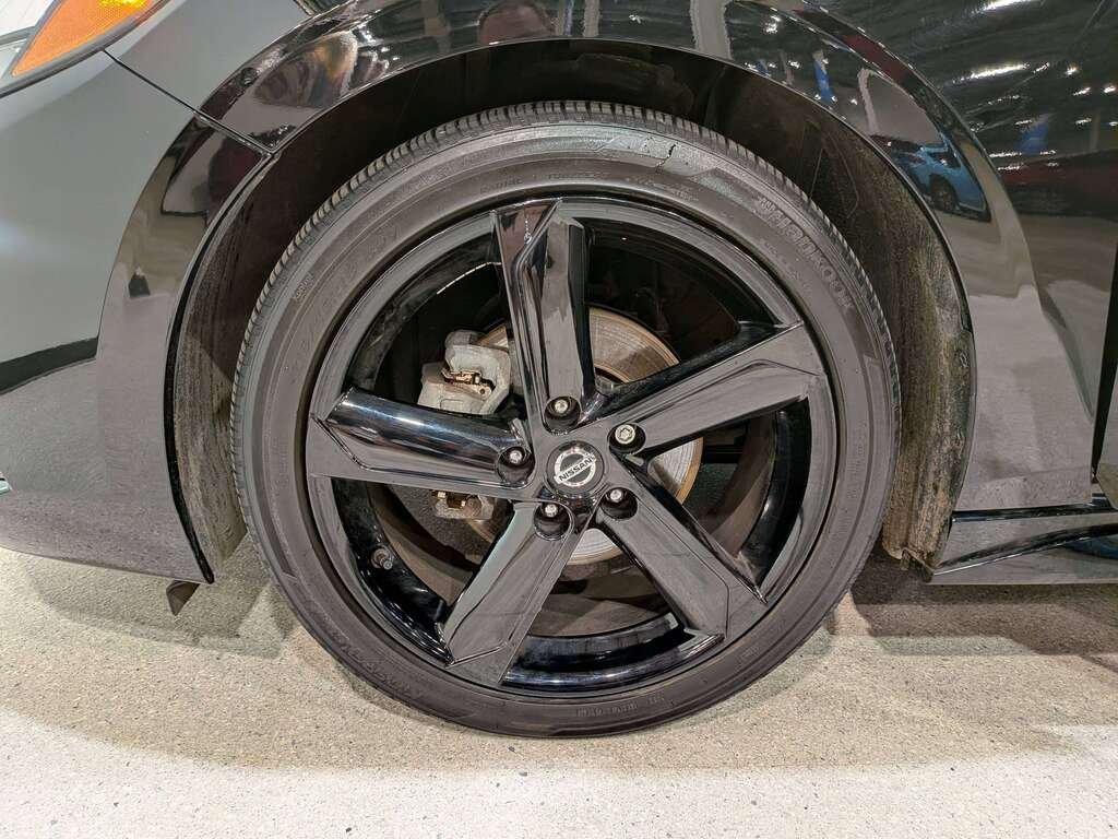 2022 Nissan Sentra SR Midnight Edition CVT Black Val-David - photo #32