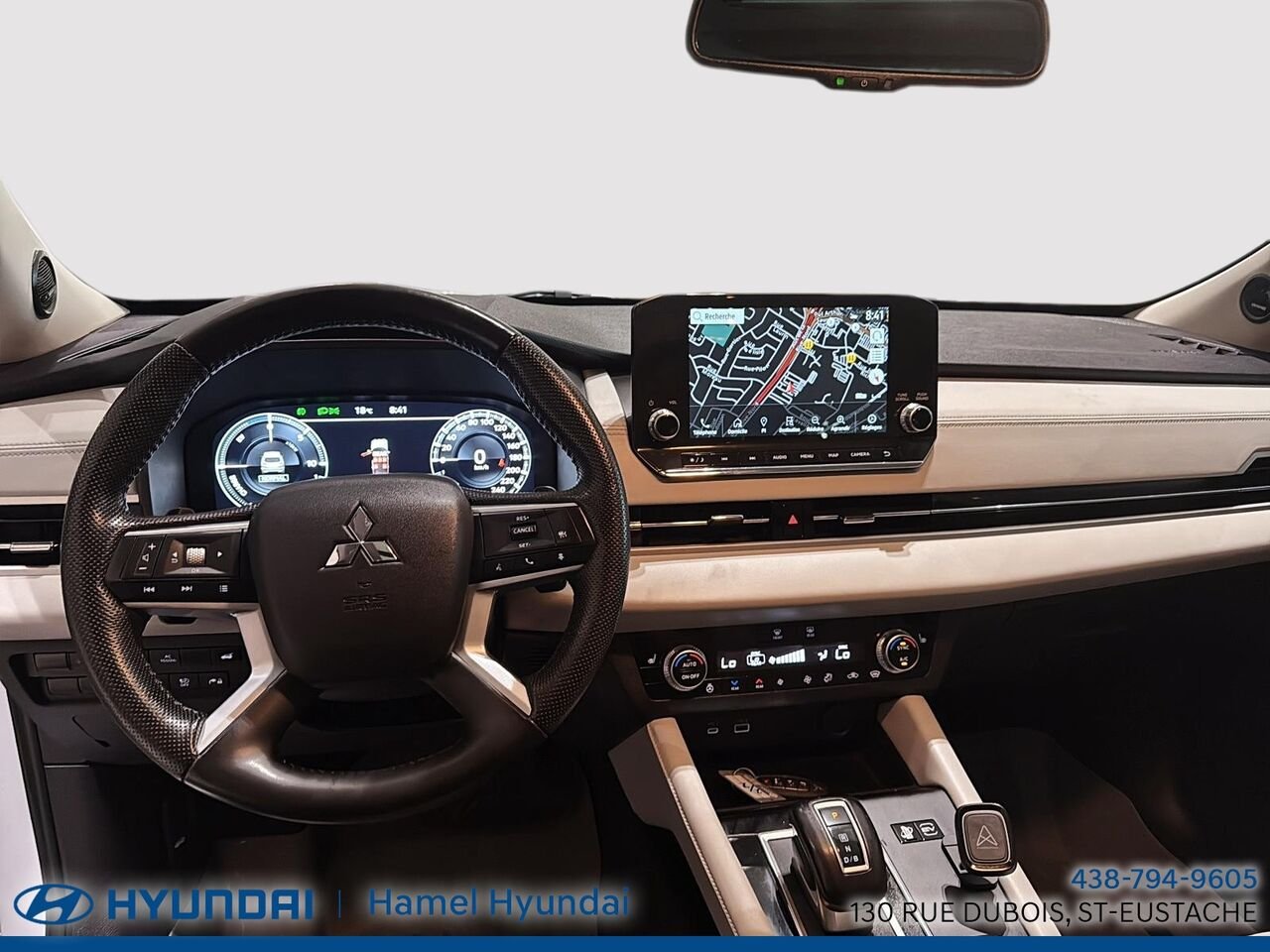 2023 Mitsubishi Outlander Plug-In Hybrid White Saint-Eustache - photo #13