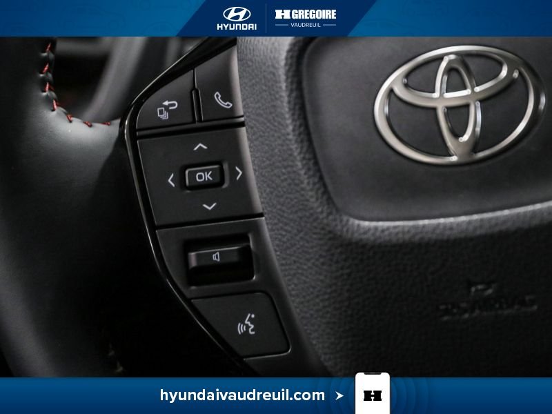 2026 Toyota Prius Silver Saint-Eustache - photo #21