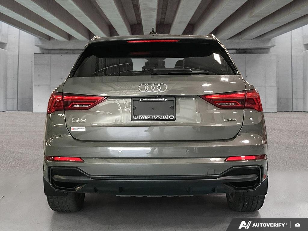 2019 Audi Q3 2600536B | Technik Grey Edmonton - photo #4