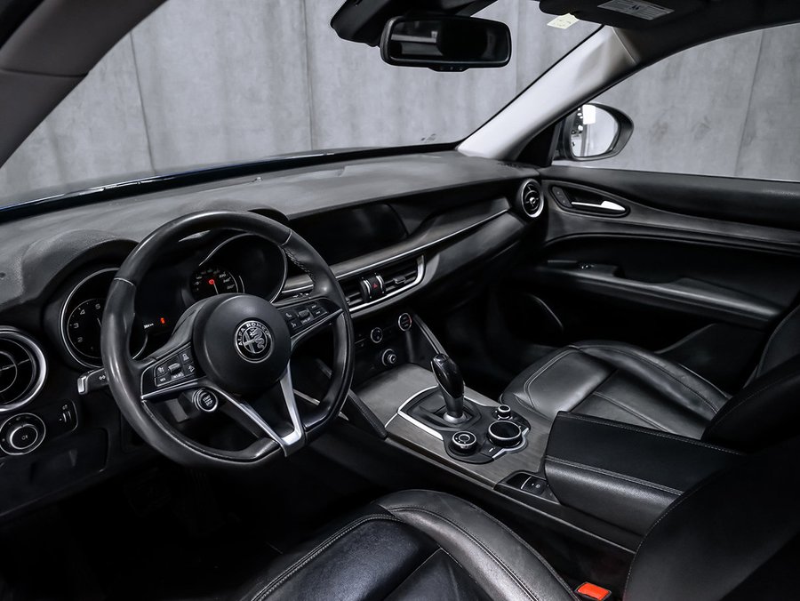 2018 Alfa Romeo Stelvio Ti BARRE DE TOIT DÉMARREUR A DISTANCE Blue