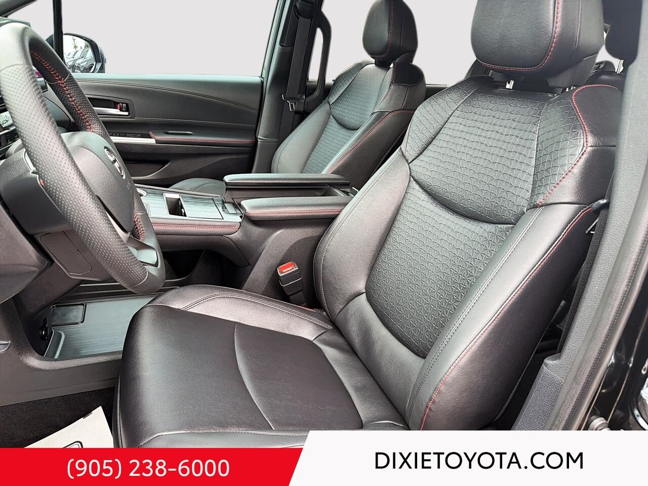 2026 Toyota Sienna XSE AWD TEC PKG / HEATED SEATS / REAR-ENTERTAINMENT PLAYER / ALLOY WHEELS / CARPLAY AND ANDROID AUTO Black Mississauga - photo #8