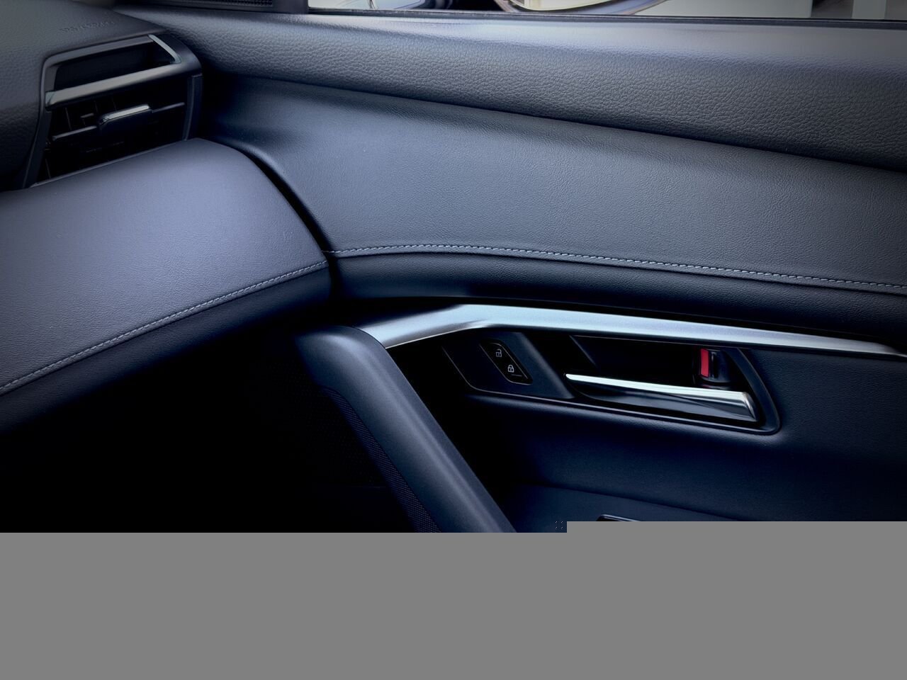 2026 MAZDA CX-5 Machine Grey Metallic Notre-Dame-des-Prairies - photo #21