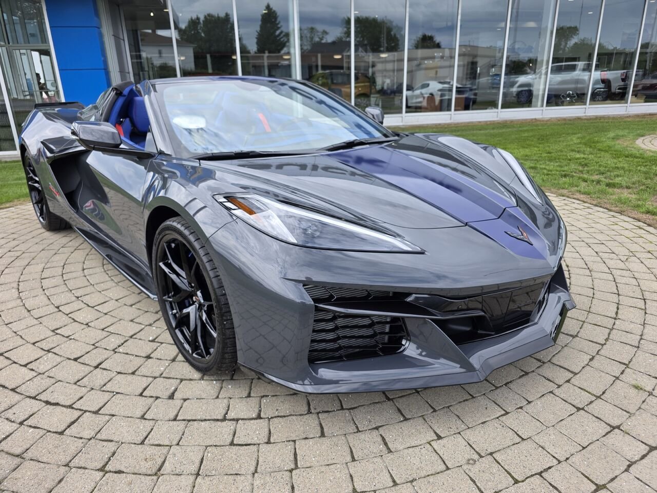 2027 Chevrolet Corvette 3LT Pitch Gray Metallic Rouyn-Noranda - photo #7