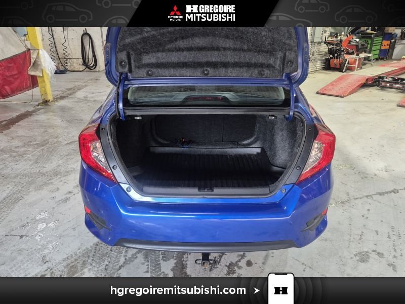Honda Civic MW4450 | LX * Manuel * Caméra * Bluetooth 2018 Bleu Laval - photo #26