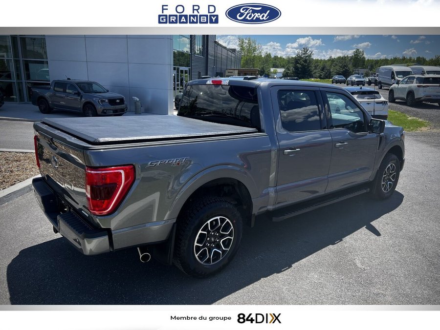 Ford F-150 XLT cabine SuperCrew 4RM caisse de 5,5 pi 2022