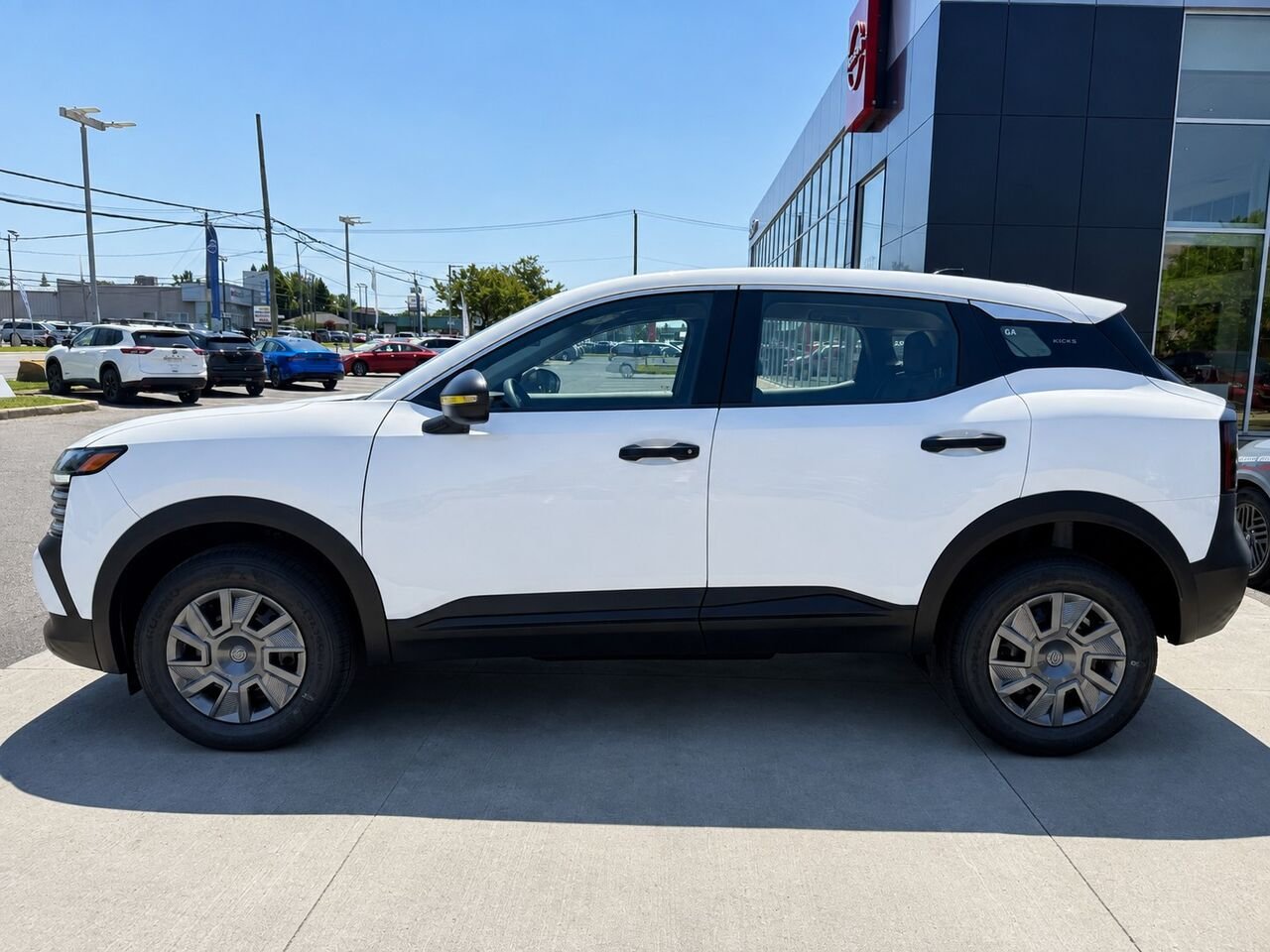 NISSAN Kicks KICKS S FWD 2026 Neige fraîche Châteauguay - photo #1