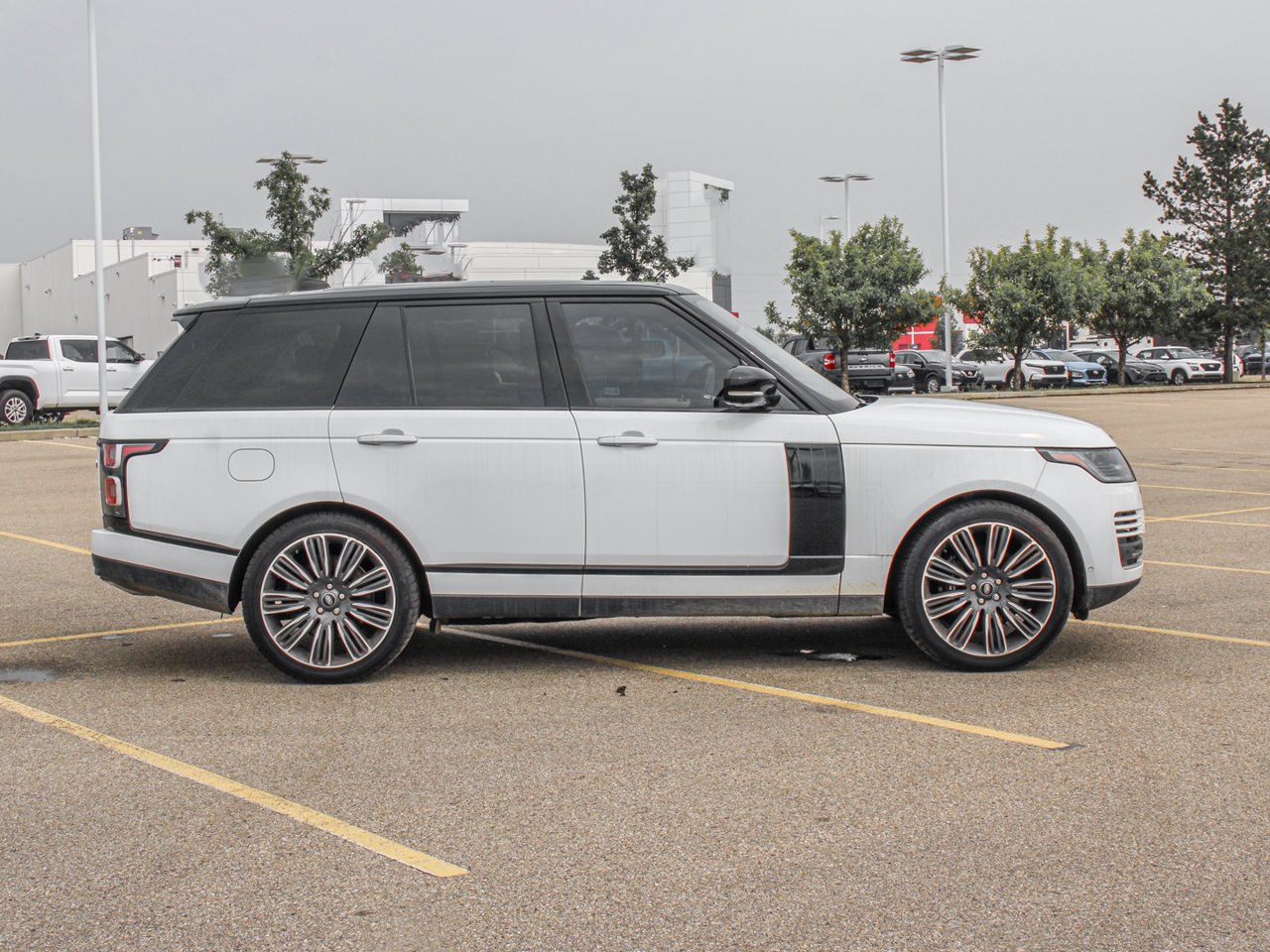 2022 Land Rover Range Rover P525 Autobiography SWB White Sherwood Park - photo #9