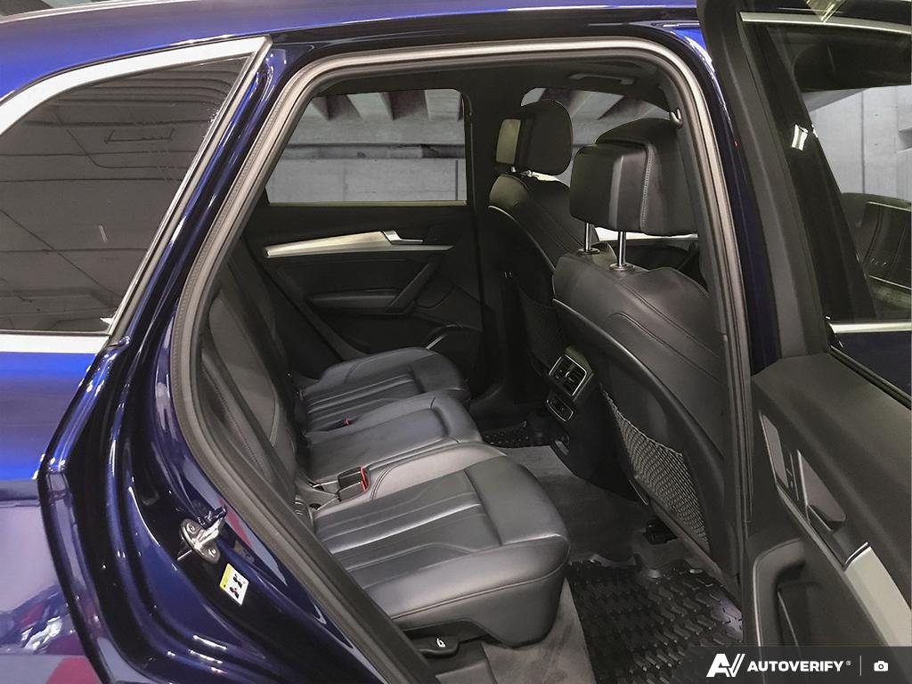 2018 Audi Q5 2600853A | Progressiv Blue Edmonton - photo #22