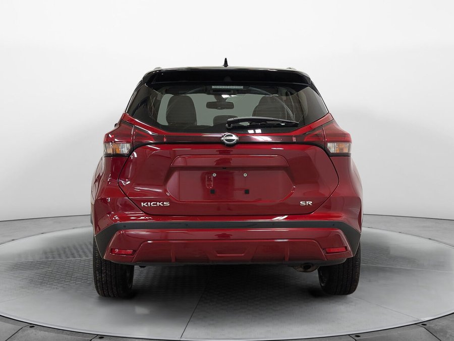 Nissan KICKS SR Cuir Volant et Sièges Chauffants 2023 Rouge