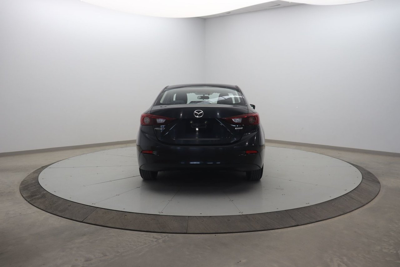 2018 Mazda Mazda3 VIN JM1BN1U79J1182462 Black Baie-Comeau - photo #4