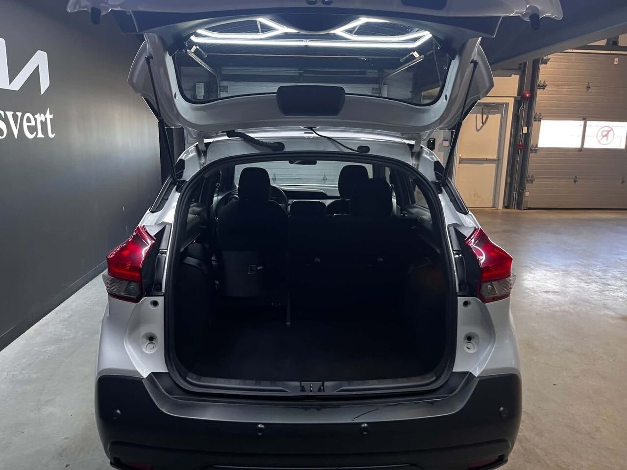 2020 Nissan Kicks White Blainville - photo #10