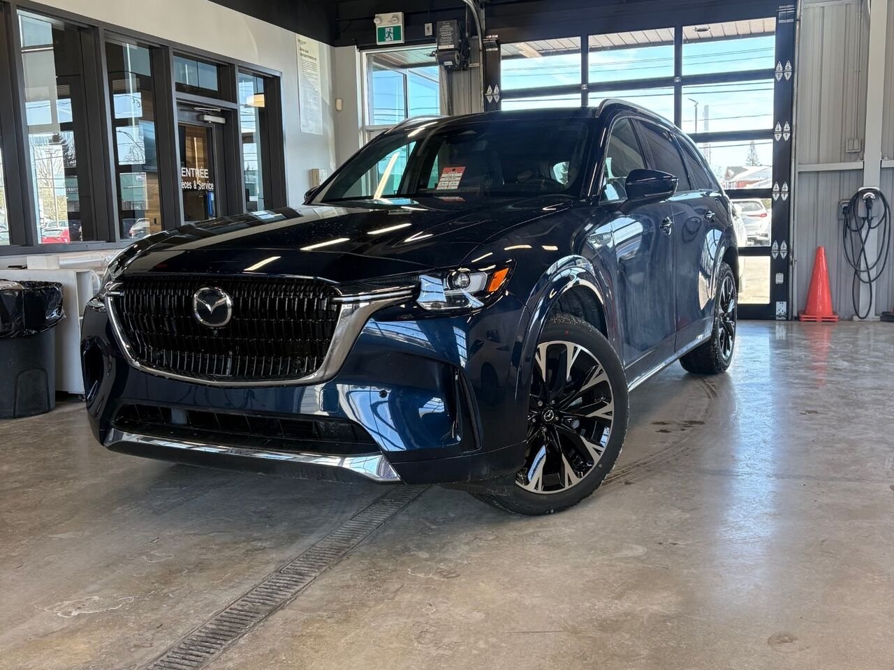 2026 MAZDA CX-90 MHEV Signature TI Deep Crystal Blue Mica Châteauguay - photo #0