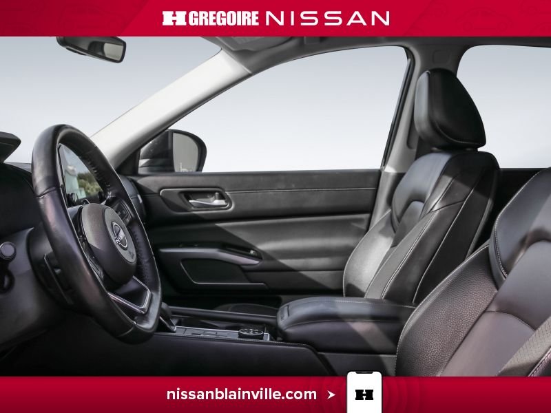 2024 Nissan Pathfinder Black Laval - photo #12