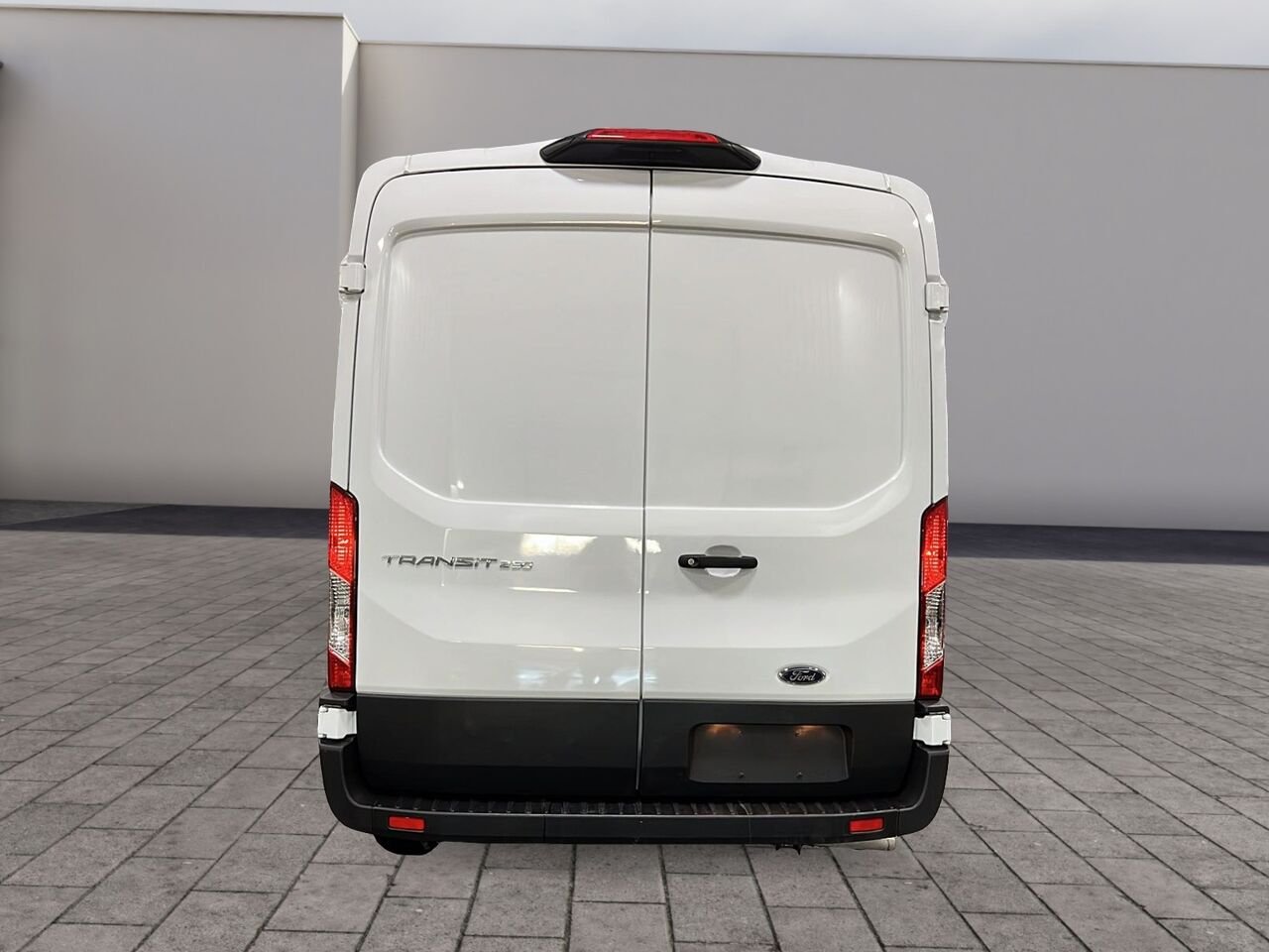 2025 Ford Transit fourgon utilitaire White Québec - photo #2
