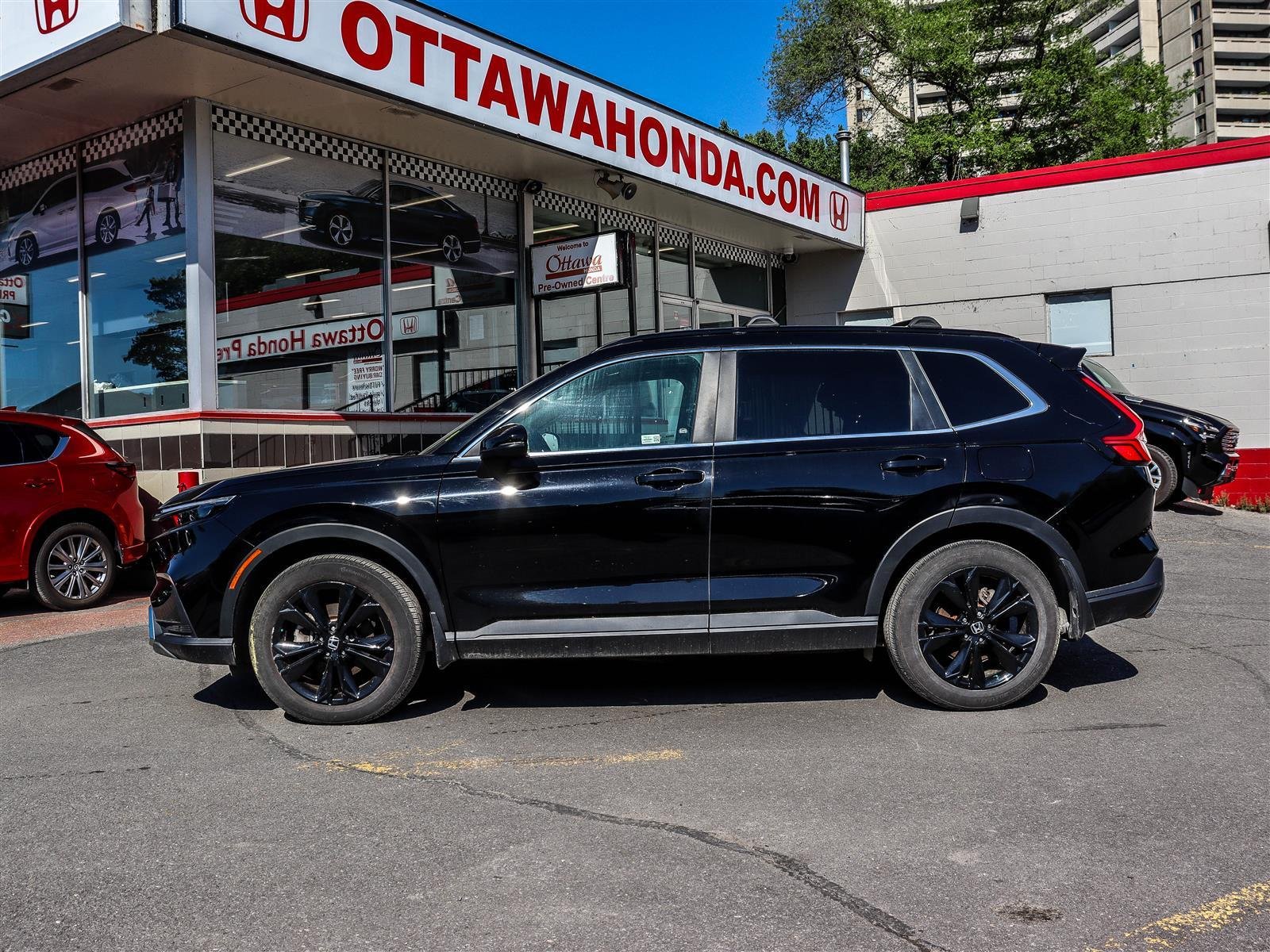 2024 Honda CR-V Hybrid Touring Ottawa & Gatineau - photo #4