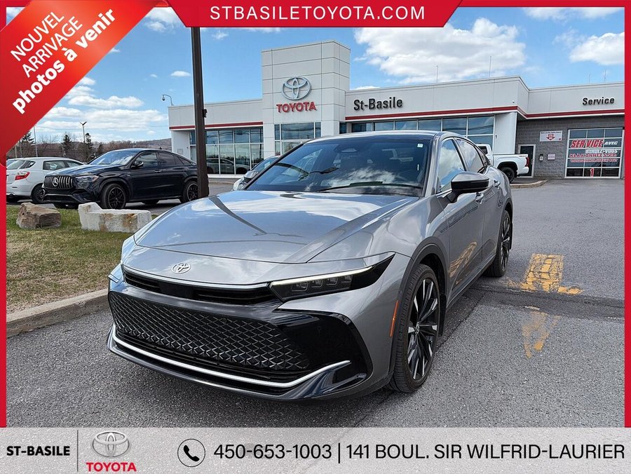 Toyota Crown 2023 2023 Gris