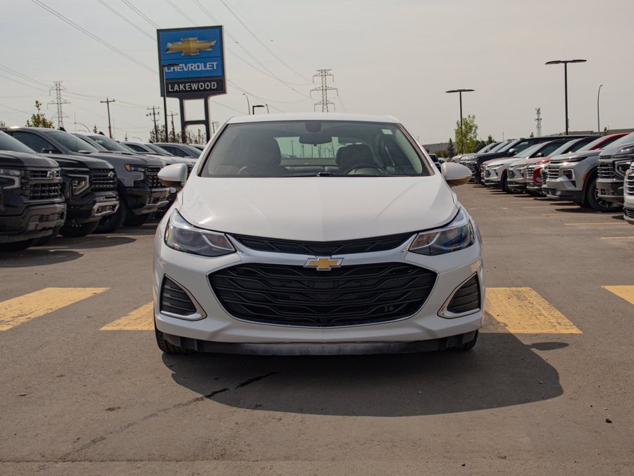 2019 Chevrolet Cruze 2019 White