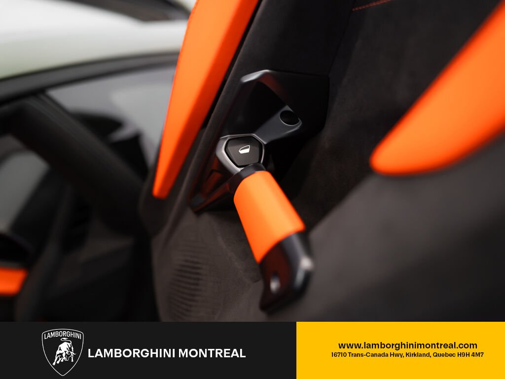 Lamborghini Revuelto PRE OWNED 2024 Vert Kirkland - photo #23