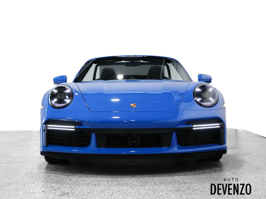 Porsche 911 2023 2023 Bleu