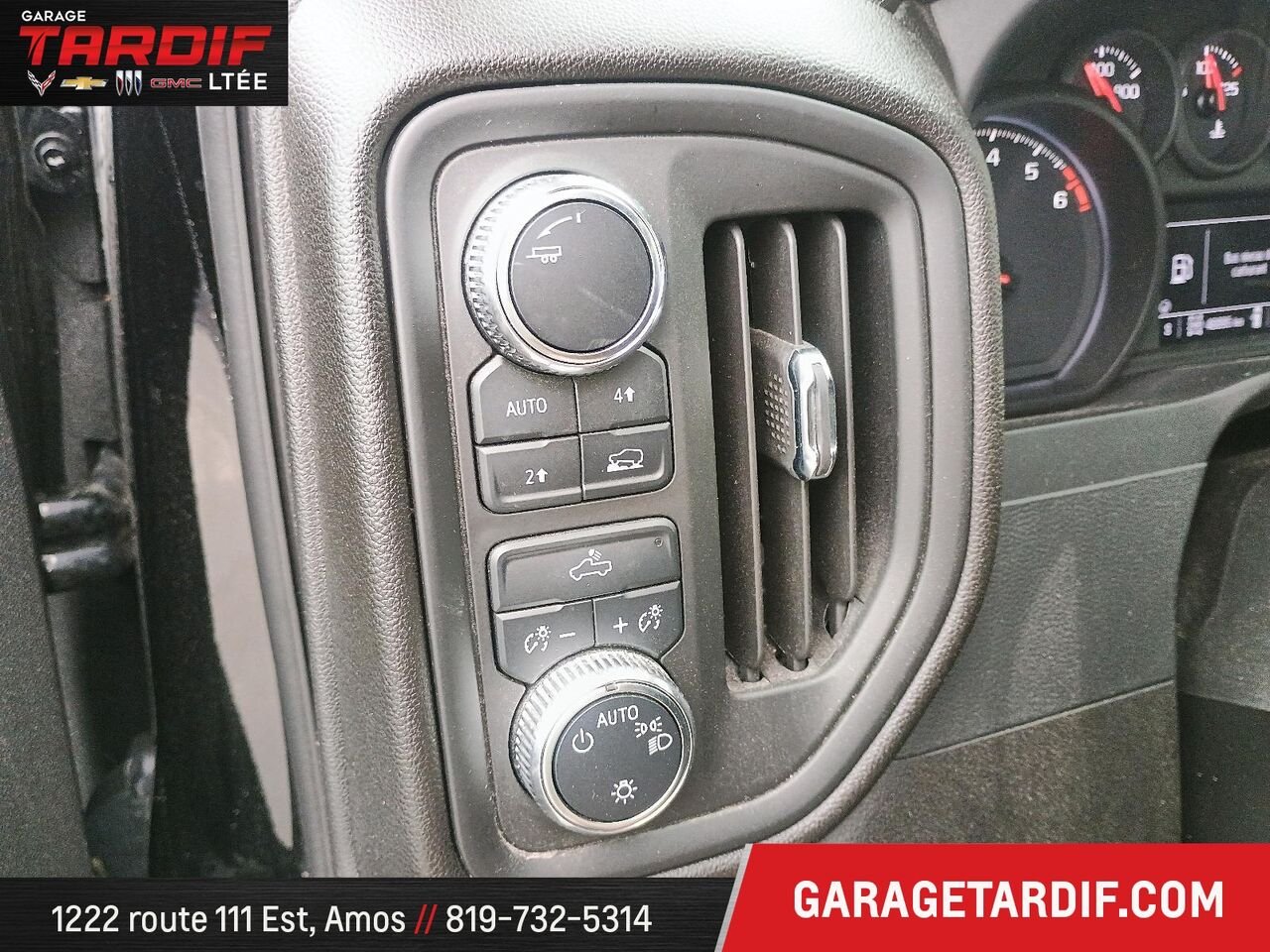 2024 GMC SIERRA 1500 4WD CREW CAB PICKUP Amos - photo #14