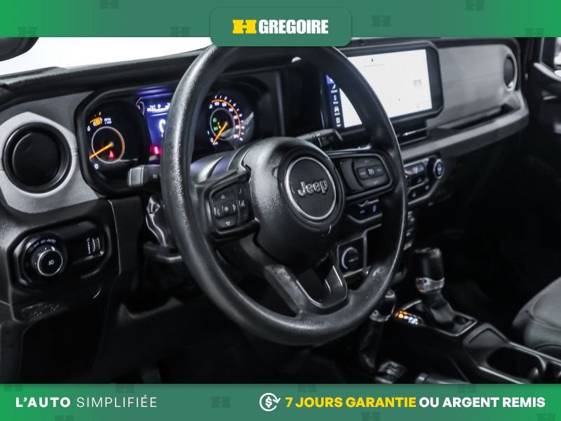 Jeep Wrangler 2024 Noir Laval - photo #11