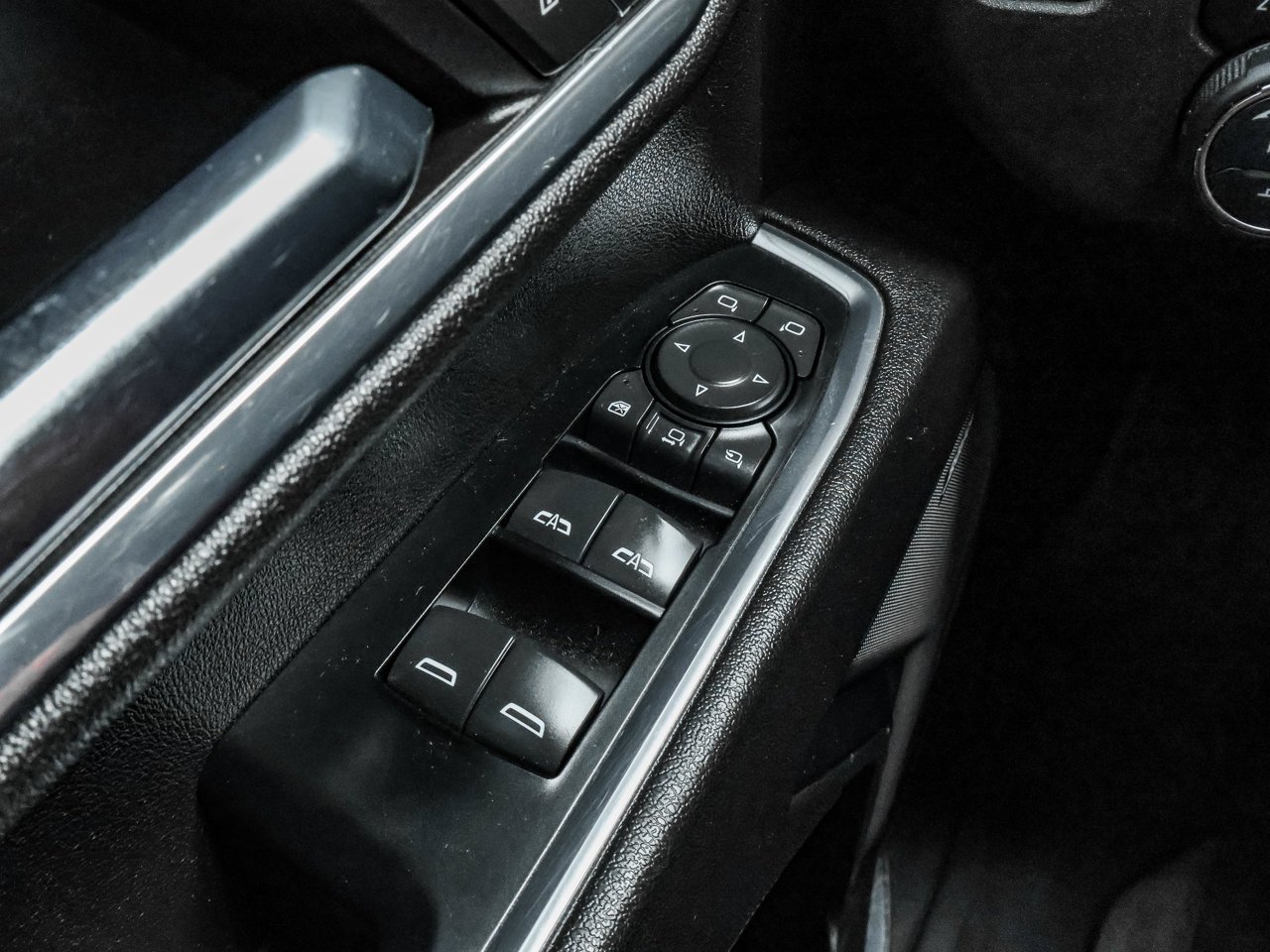 2024 Chevrolet Silverado 3500HD 4WD Crew Cab 159 High Country White Sherwood Park - photo #19