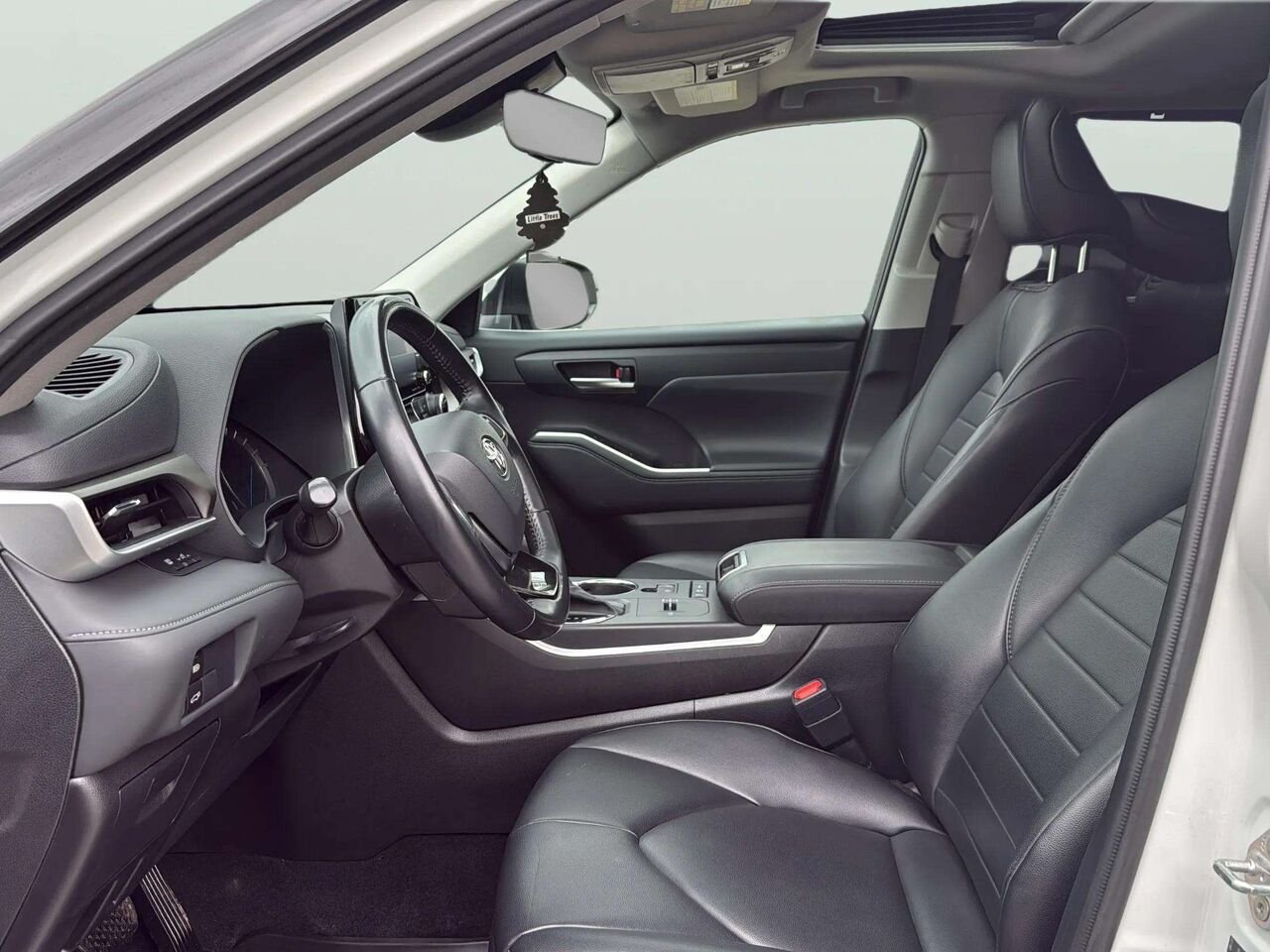 TOYOTA Highlander Hybride 2020 Blanc Gatineau - photo #17