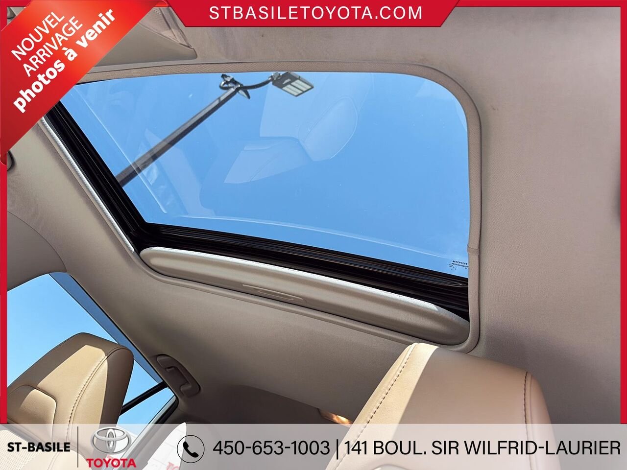 Toyota RAV4 Hybride 2020 Blanc Saint-Basile-le-Grand - photo #7