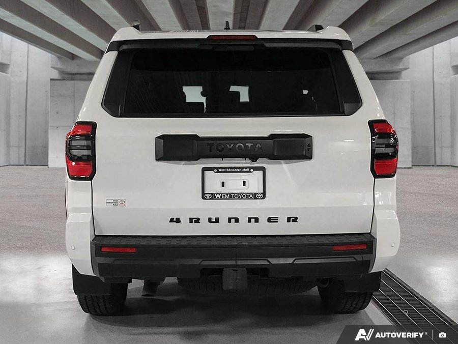2025 Toyota 4Runner 2025 White