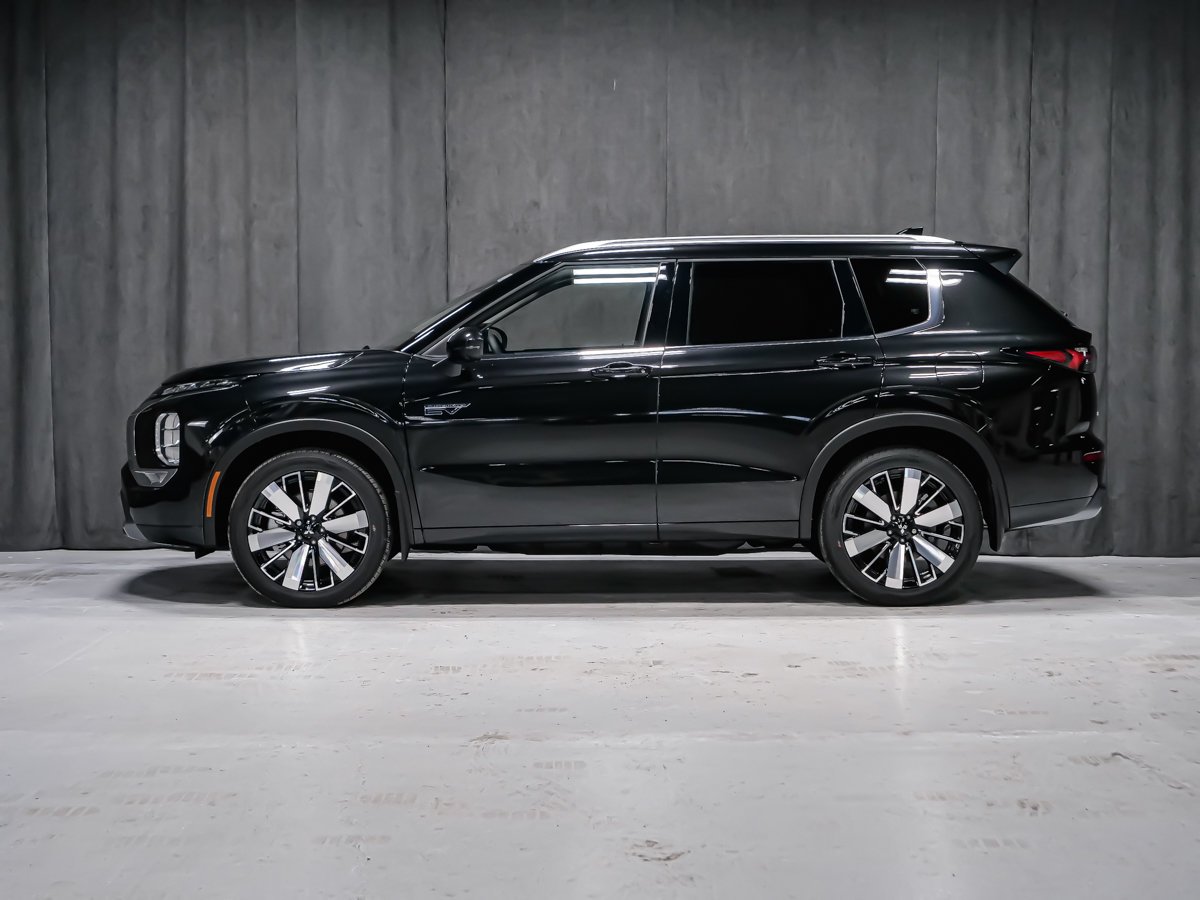 2026 Mitsubishi Outlander Plug-In Hybrid GT Black Diamond Premium Finish Montreal - photo #2