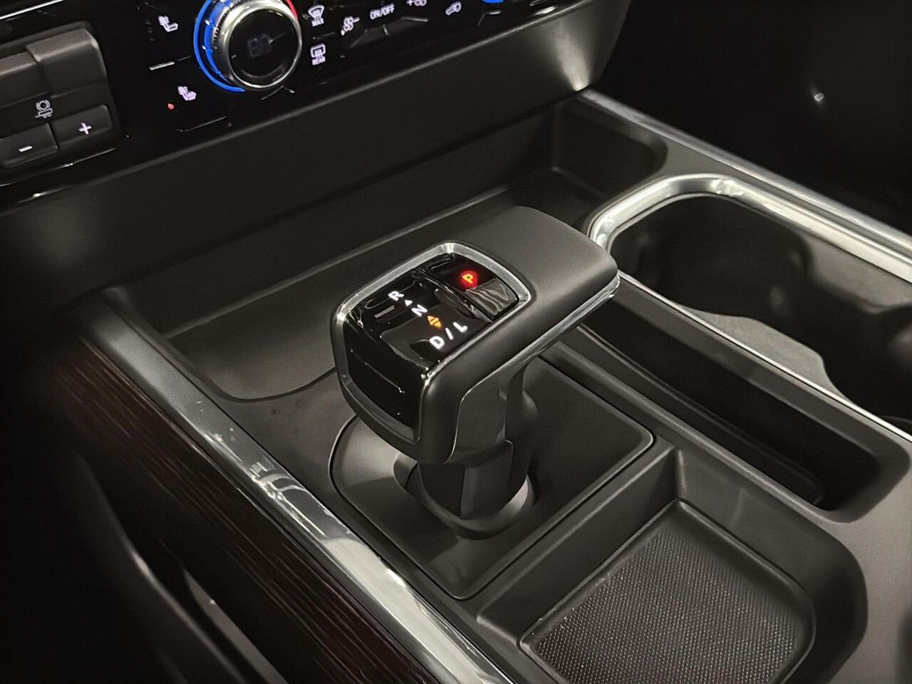 2026 GMC Sierra 1500 Elevation cabine multiplace 4RM 157 po STERLING METALLIC Saint-Hyacinthe - photo #14
