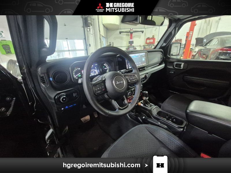 Jeep Wrangler MH4355 | Rubicon Hybride * 4x4* Mags * Camera * Carplay * 2024 Noir Laval - photo #16
