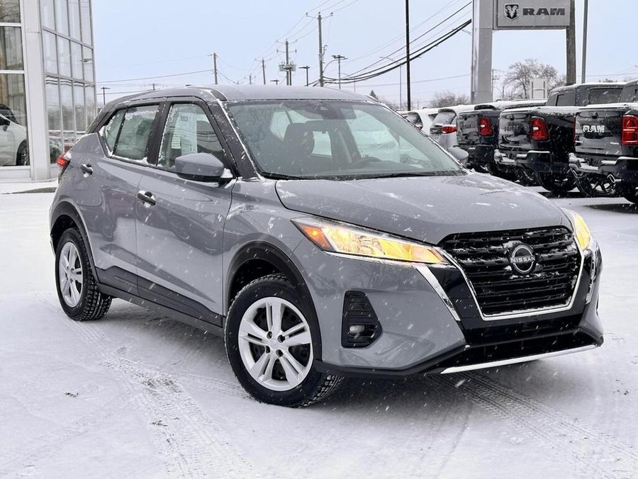 2024 Nissan Kicks 2024 Grey
