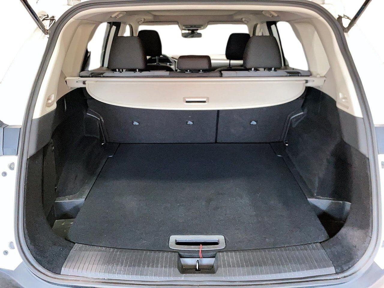 2023 Nissan Rogue VIN JN8BT3BB2PW183350 White Baie-Comeau - photo #5