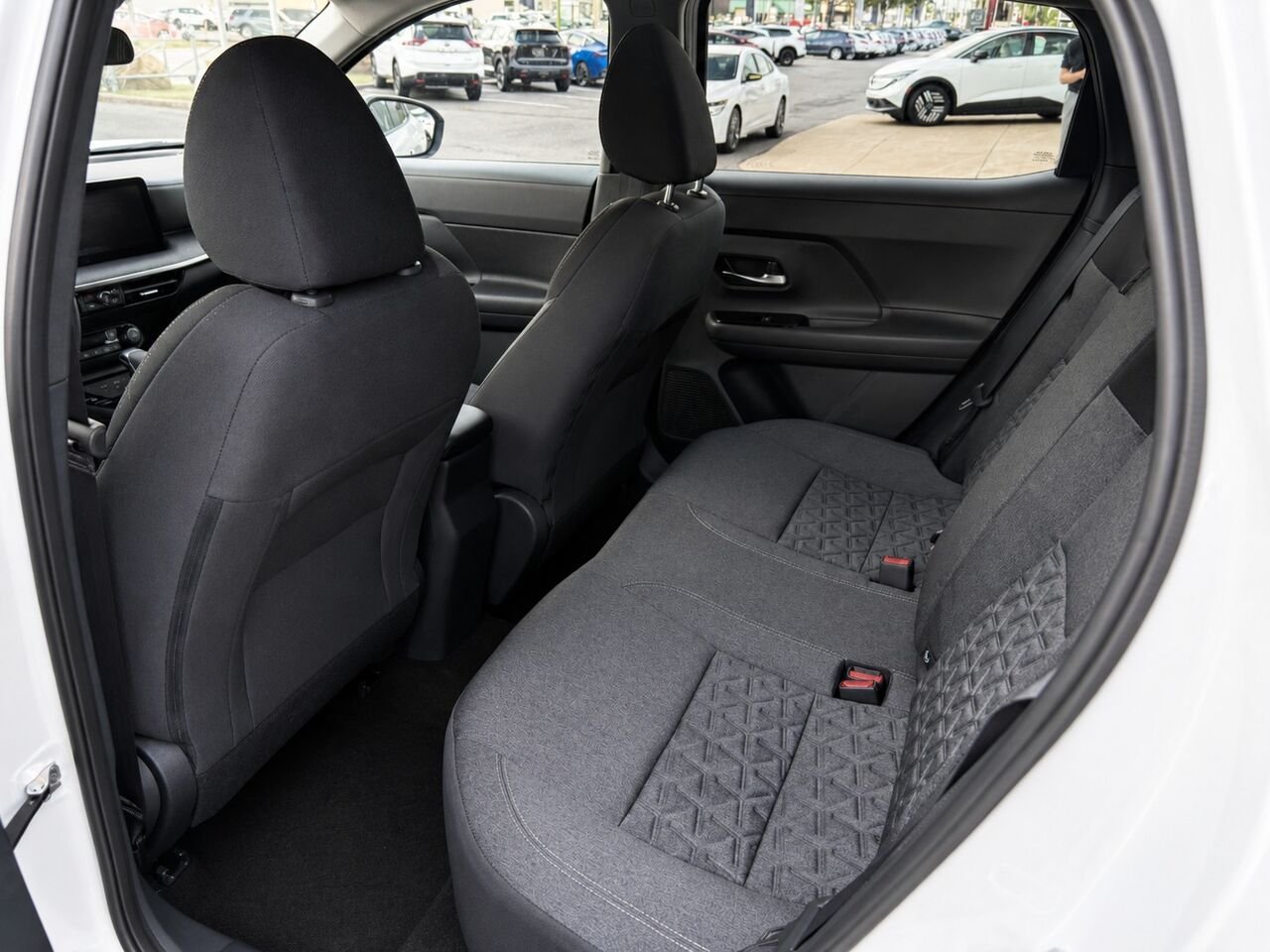 2026 NISSAN Kicks KICKS SV FWD Fresh Powder Châteauguay - photo #16